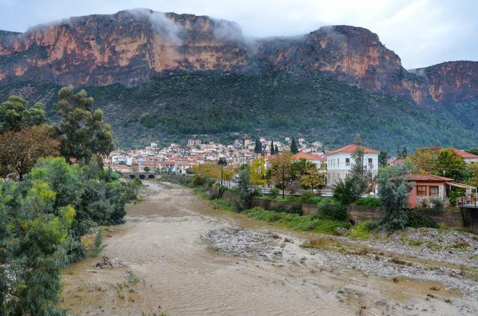 Vanna'S Apartments Leonídion Dış mekan fotoğraf