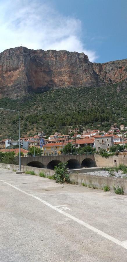 Vanna'S Apartments Leonídion Dış mekan fotoğraf