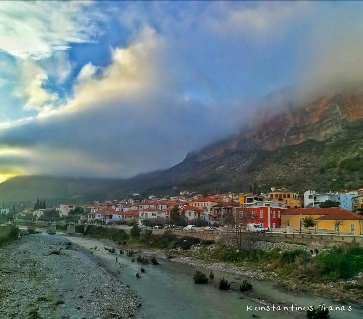 Vanna'S Apartments Leonídion Dış mekan fotoğraf